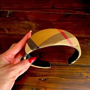 Burberry headband